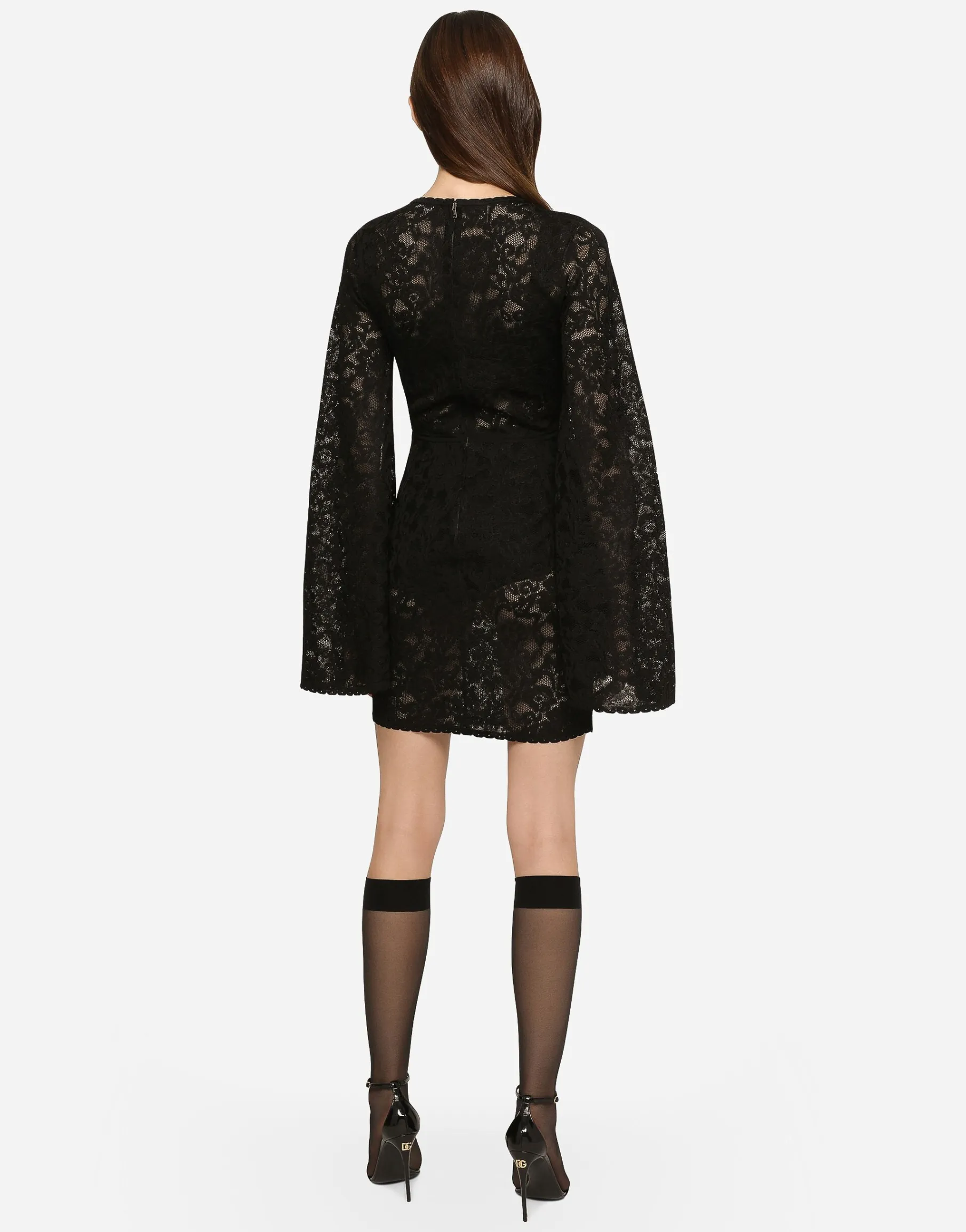 Short lace-stitch dress with full sleeves