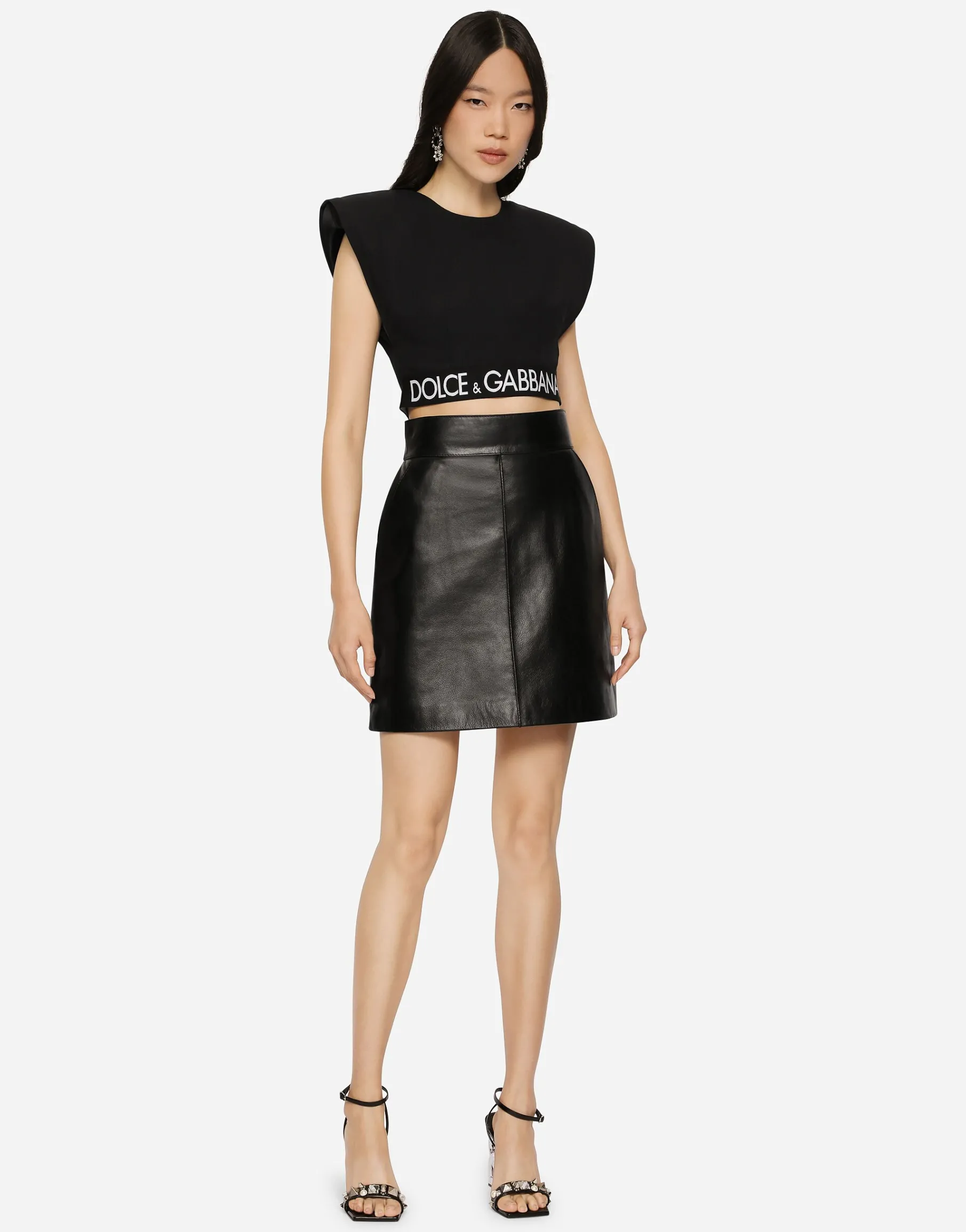 Short leather skirt
