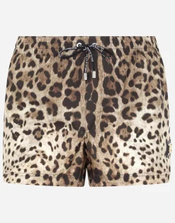 Short leopard-print swim trunks with plate