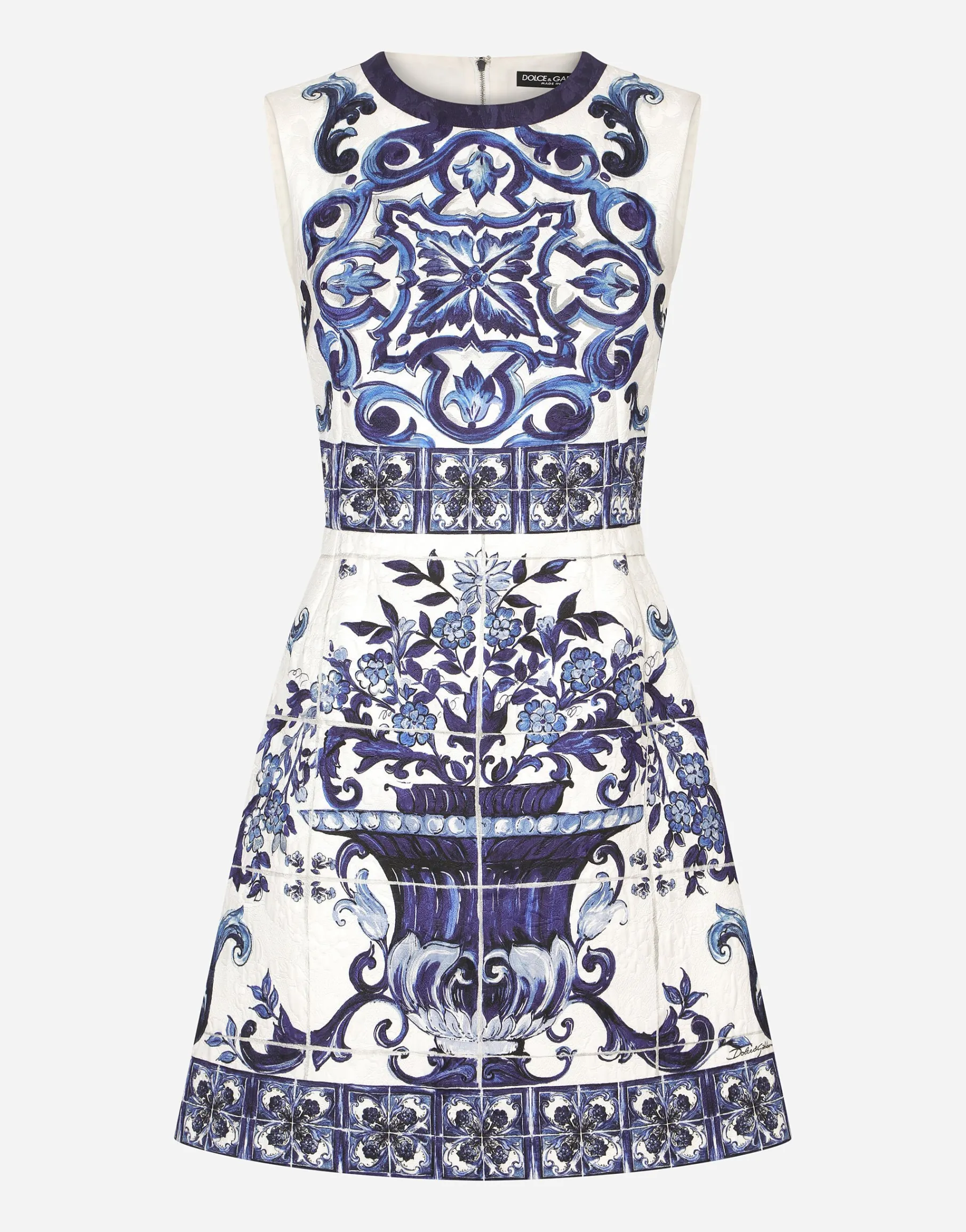 Short majolica-print brocade dress