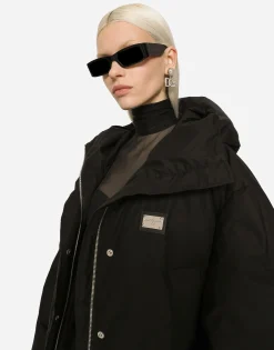 Short nylon jacket