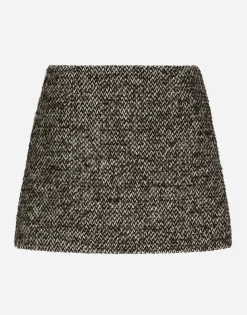 Short speckled tweed skirt
