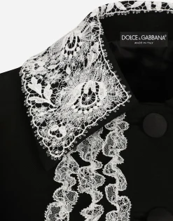 Short wool coat with lace details