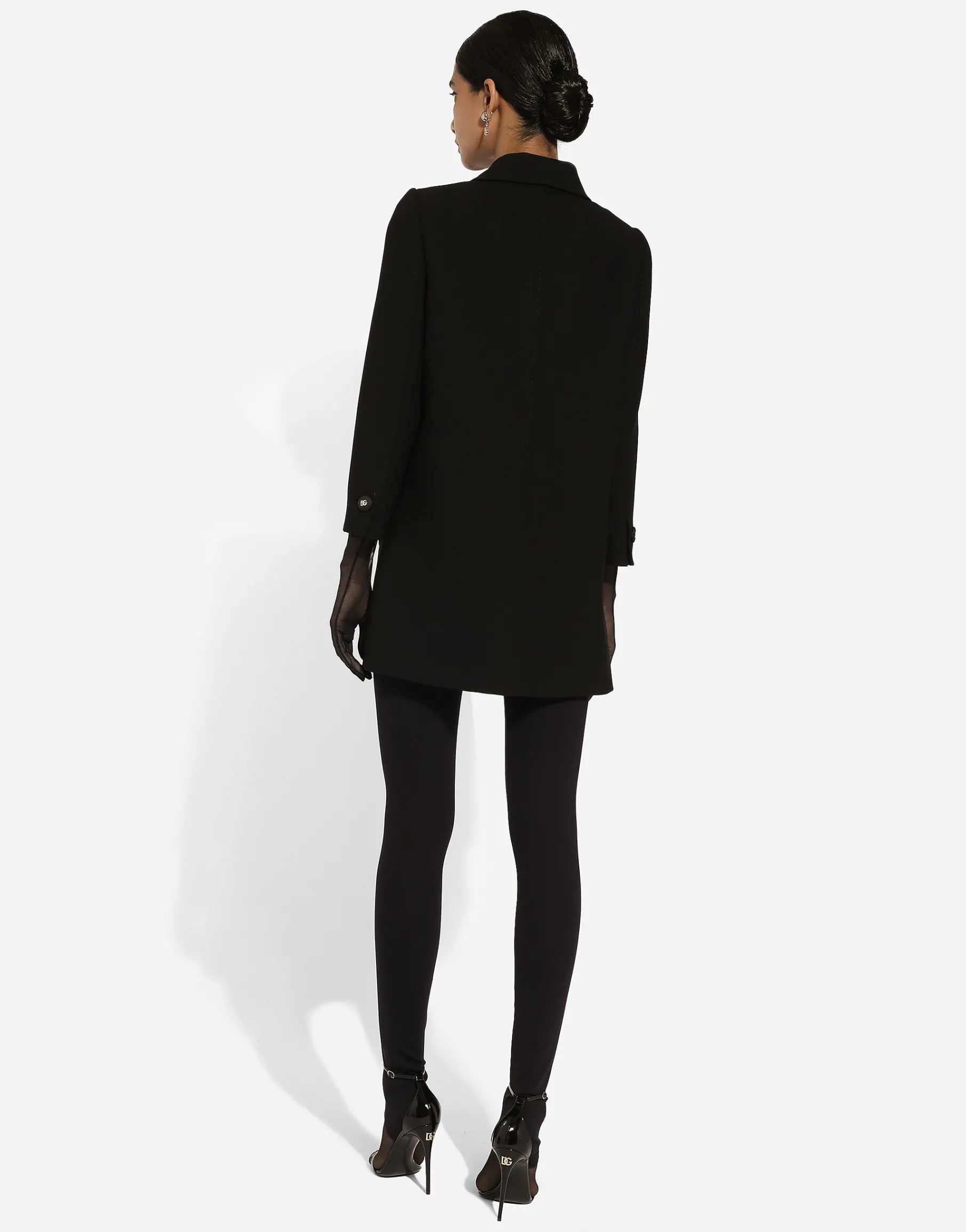 Short woolen coat