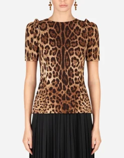 Short-sleeved leopard-print cady top