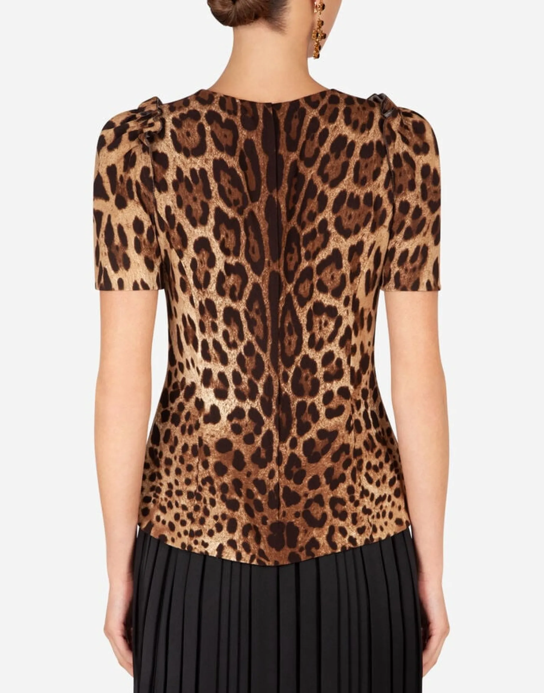 Short-sleeved leopard-print cady top