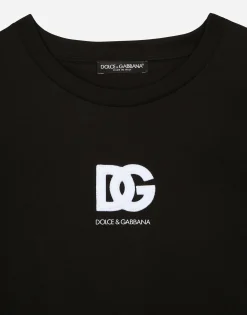 Short-sleeved T-shirt with DG logo patch