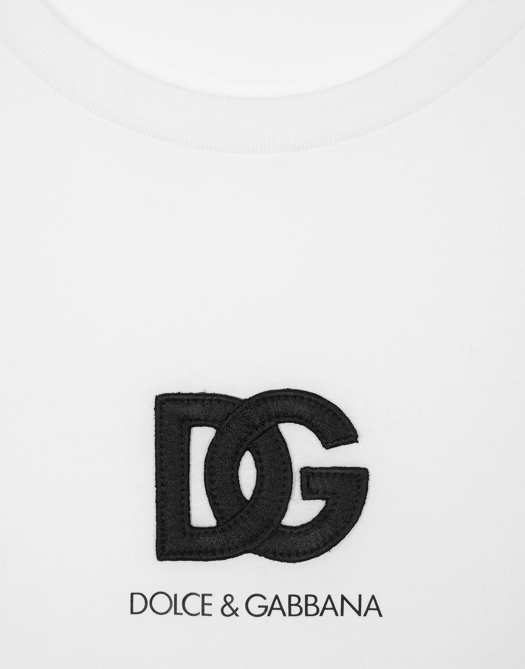 Short-sleeved T-shirt with DG logo patch