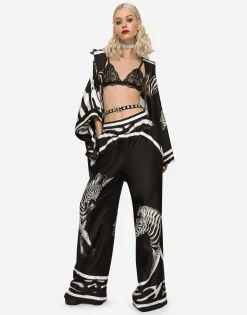 Short-sleeved twill shirt with zebra print