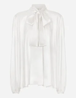 Silk blouse with pussy-bow