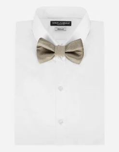 Silk bow tie