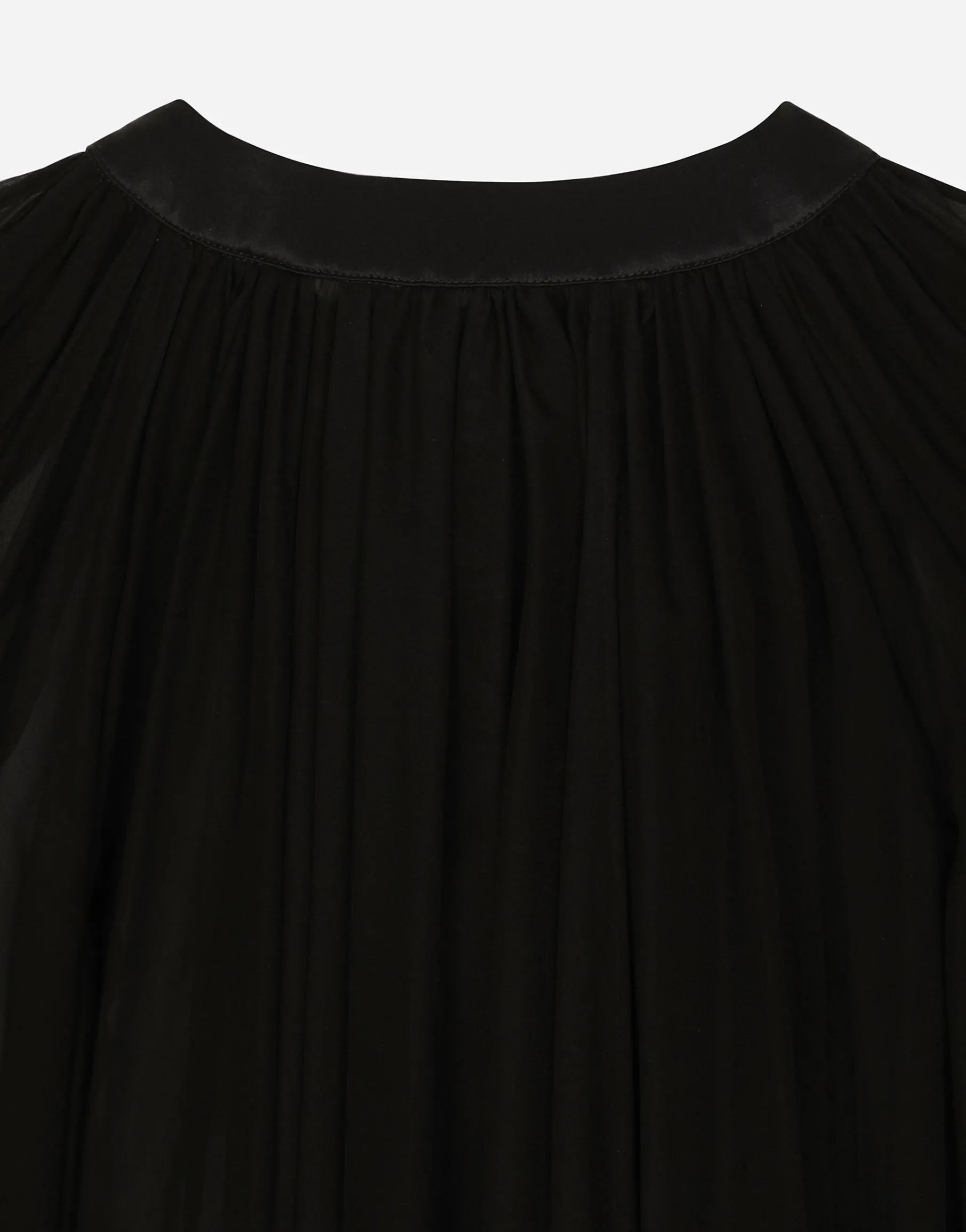 Silk chiffon cape with flower appliqué