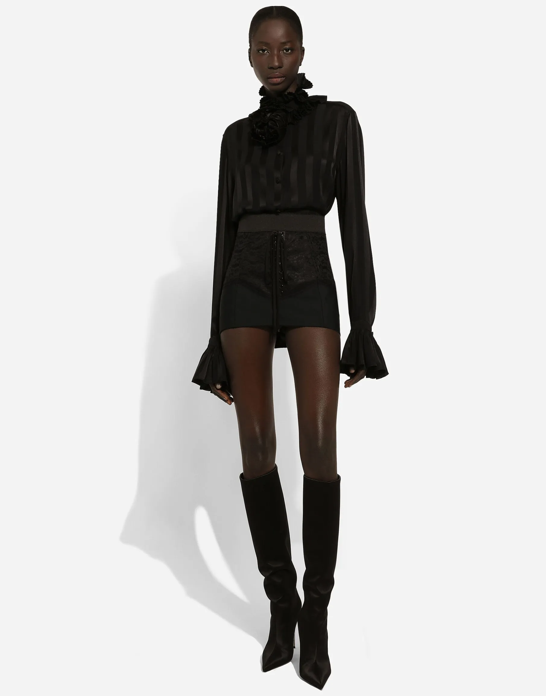 Silk jacquard shirt with pleated cuffs and collar