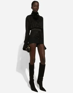 Silk jacquard shirt with pleated cuffs and collar