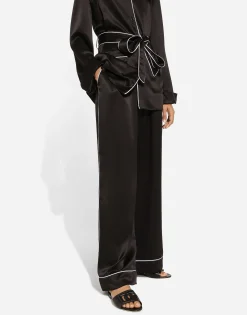 Silk pajama shirt with contrasting piping