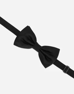Silk satin bow tie