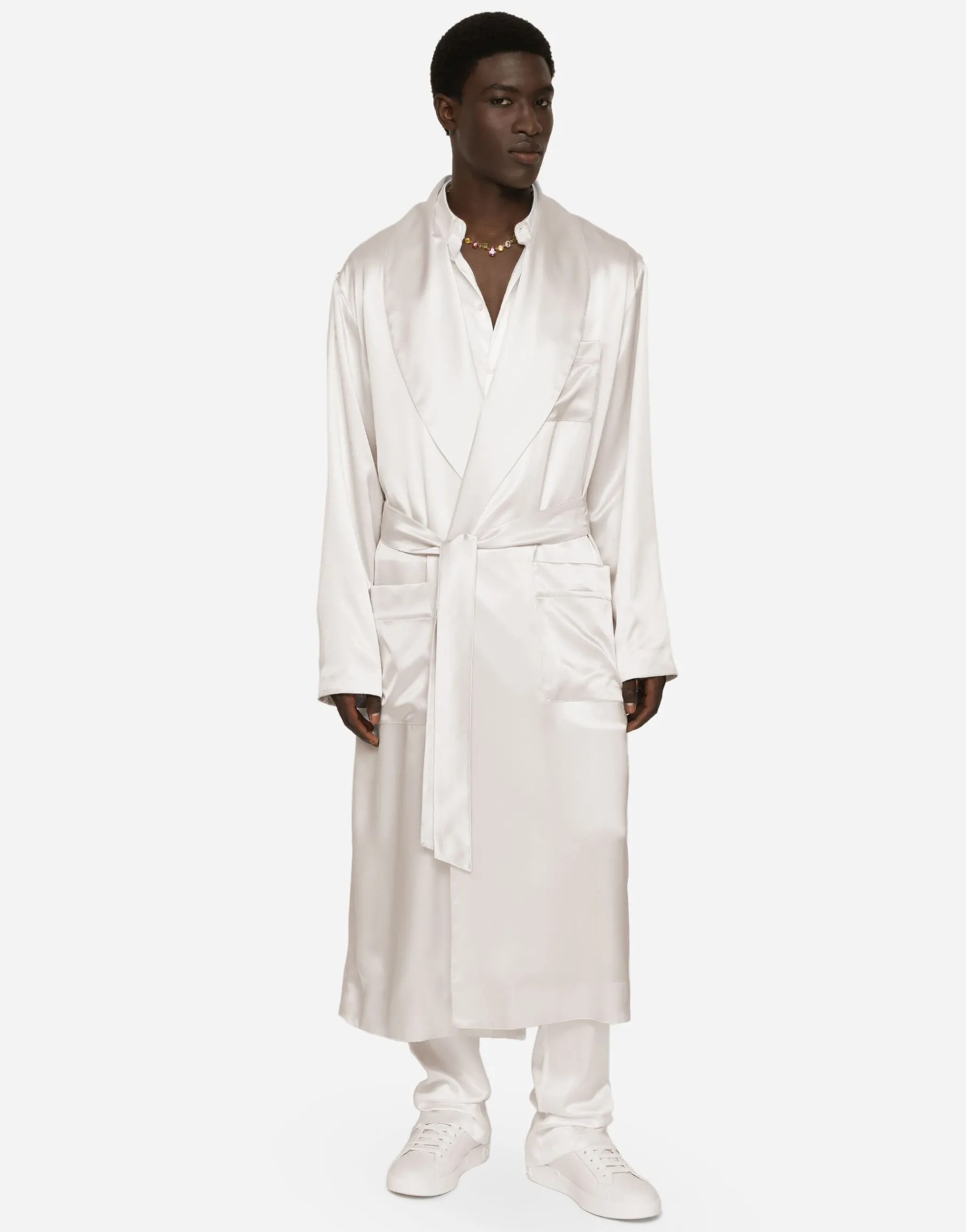 Silk satin robe with metal DG logo