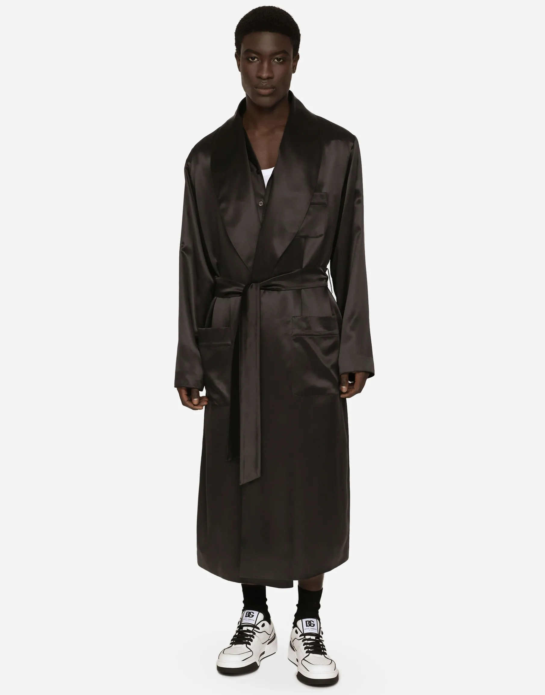 Silk satin robe with metal DG logo