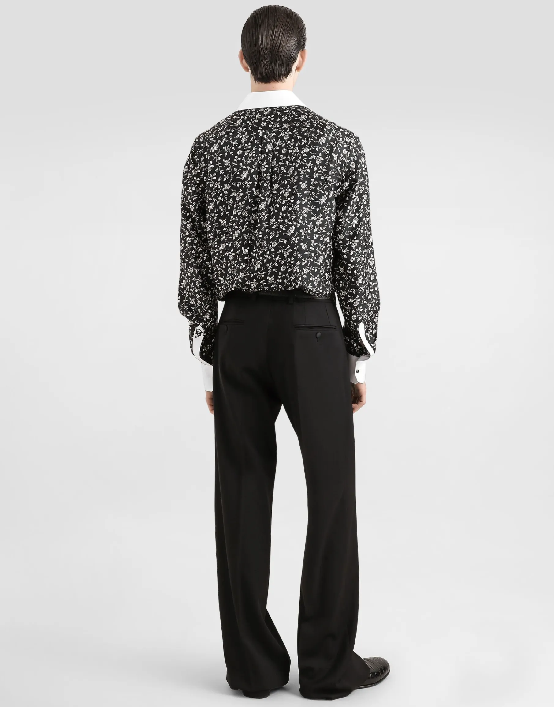 Silk shirt with tie print