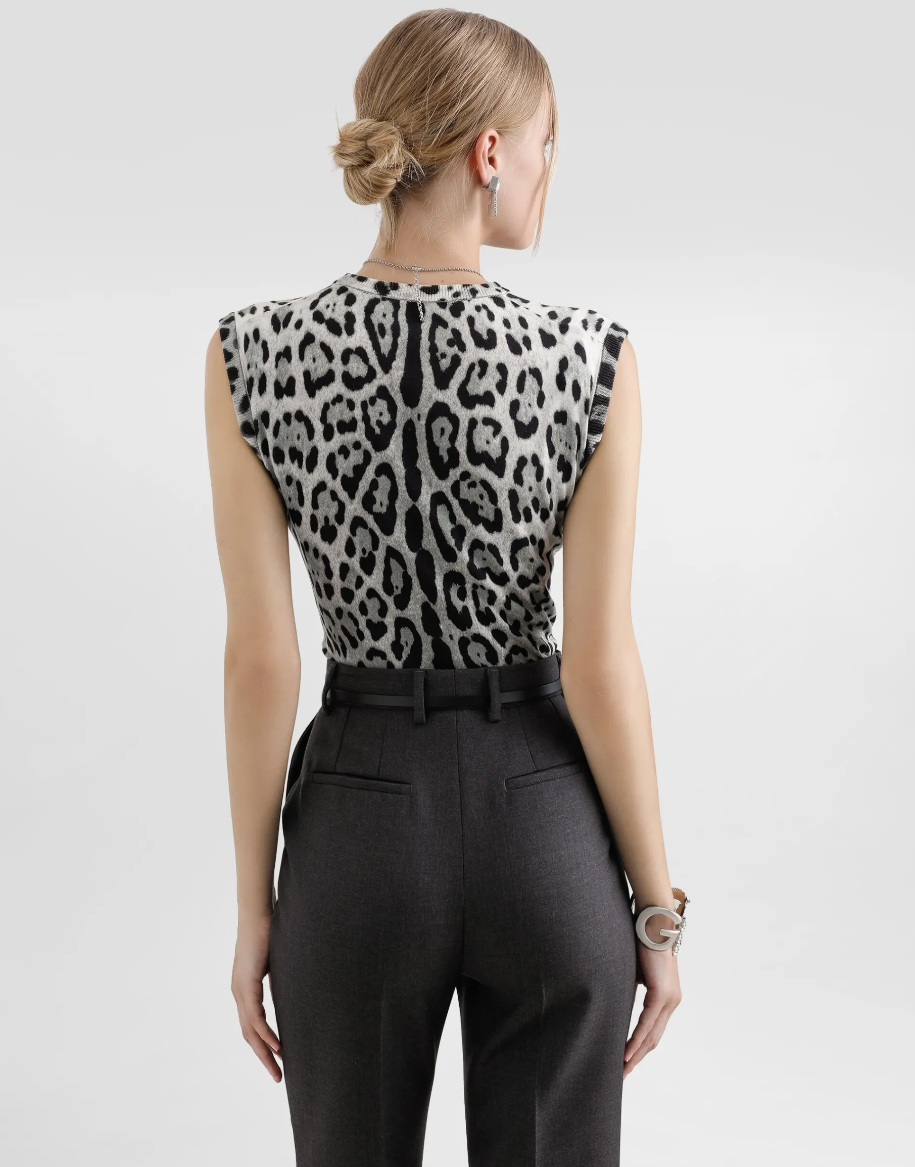 Silk tank top with leopard print