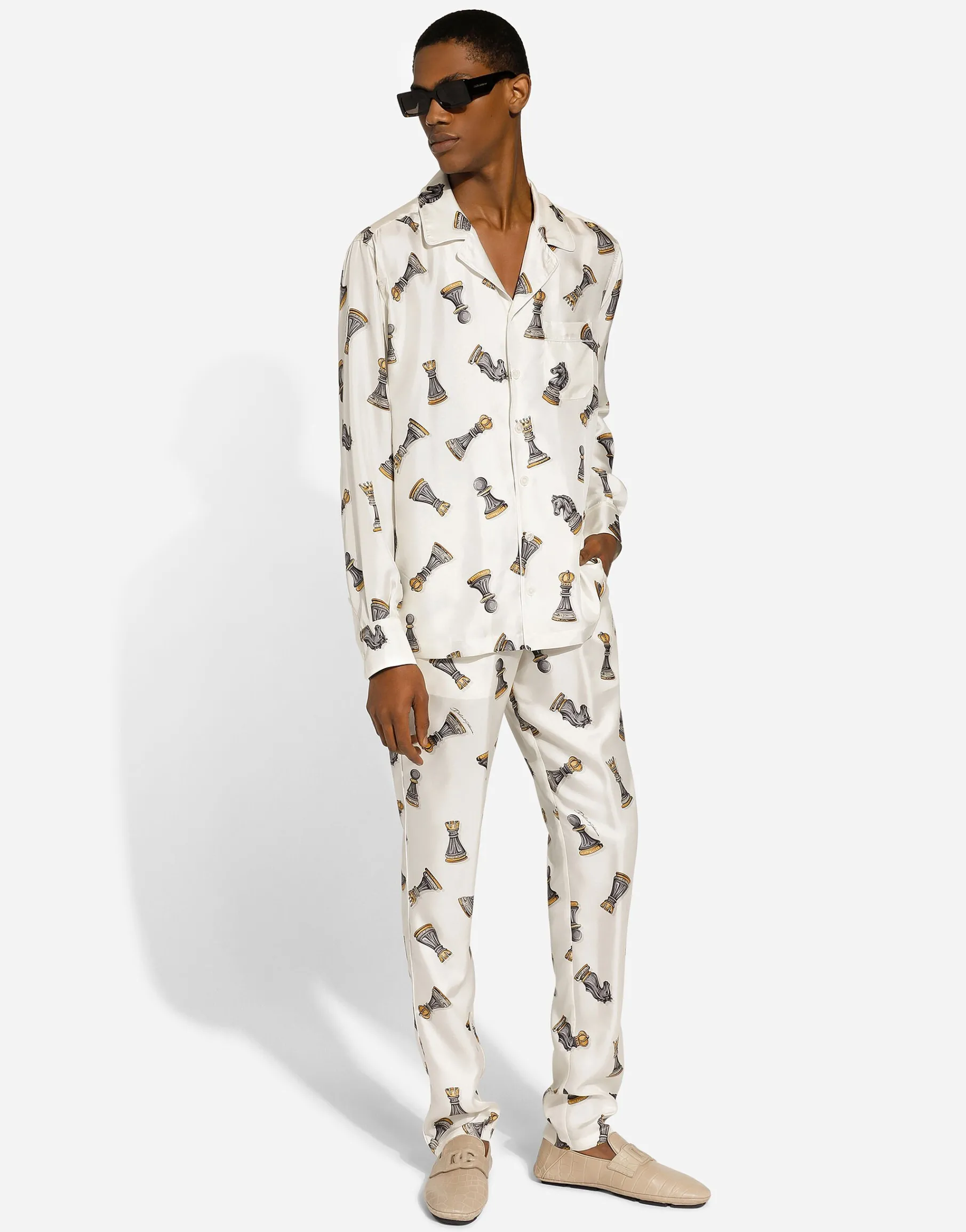 Silk twill shirt with chess-piece print