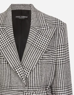 Single-breasted houndstooth check coat with belt