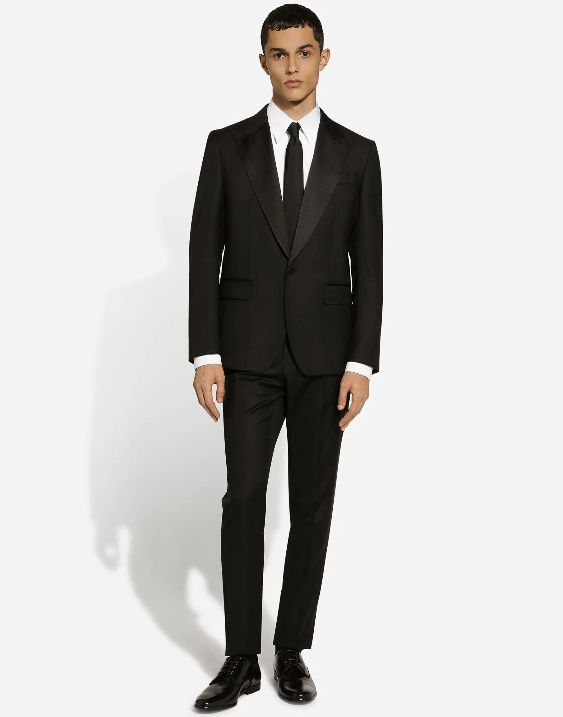 Single-breasted tuxedo suit