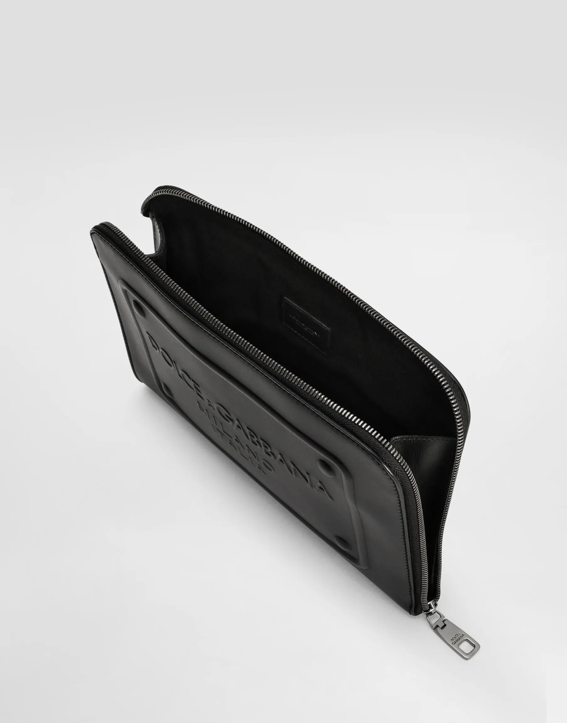 Small calfskin pouch with raised logo