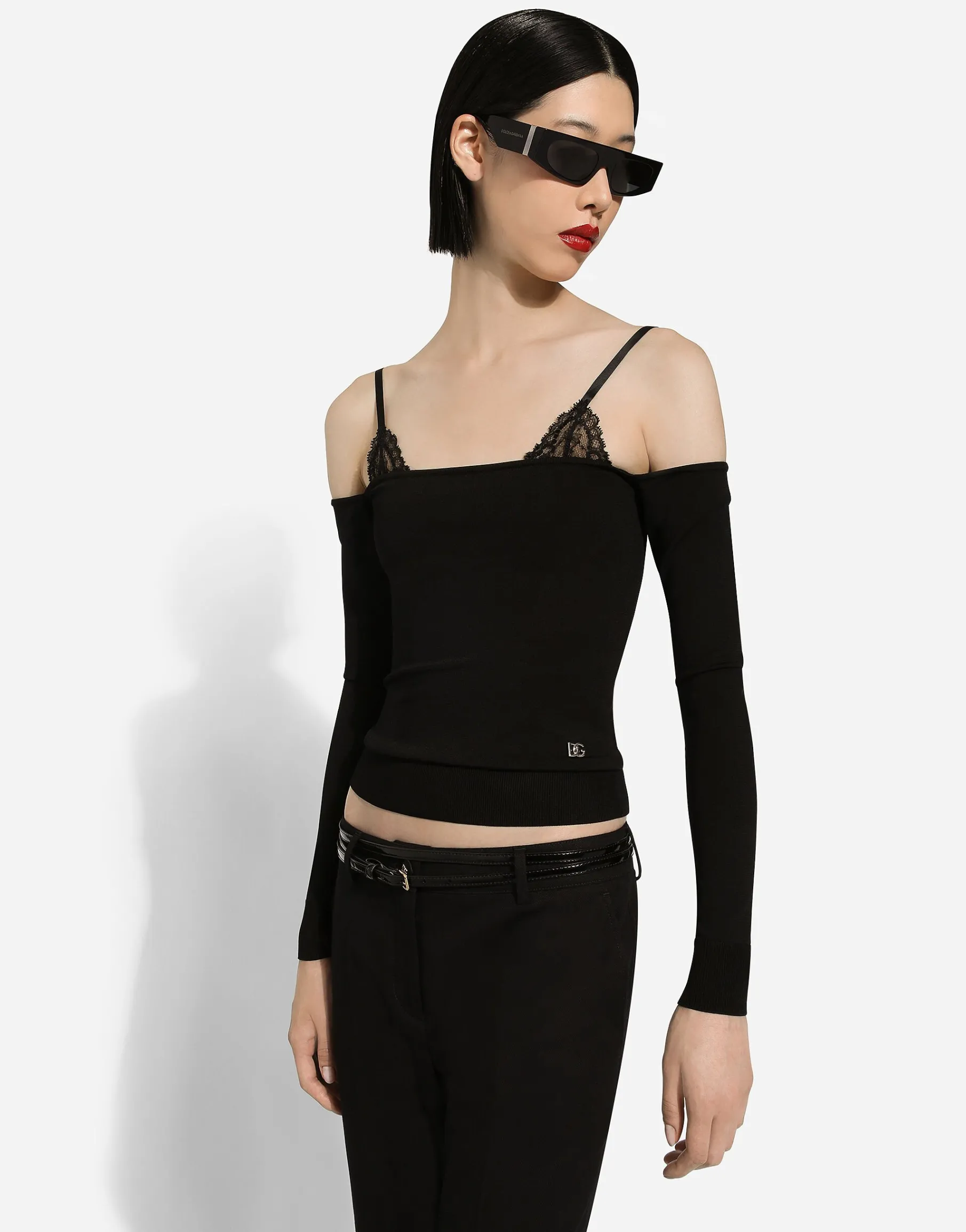 Strapless viscose sweater with muffs
