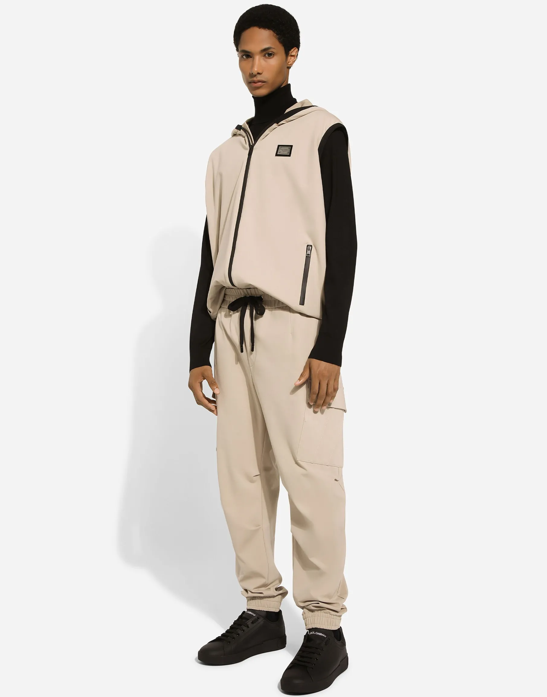 Stretch cotton cargo pants with tag