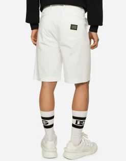 Stretch cotton shorts with branded tag