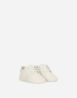 Suede slippers