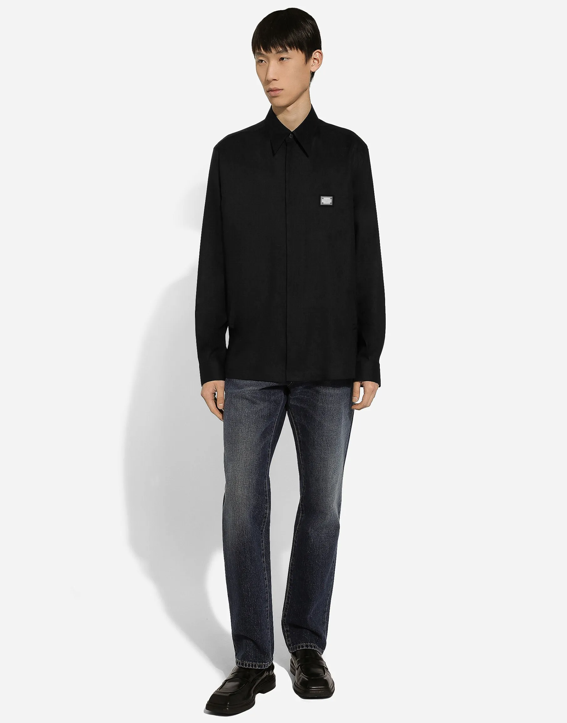 Technical fabric shirt with tag