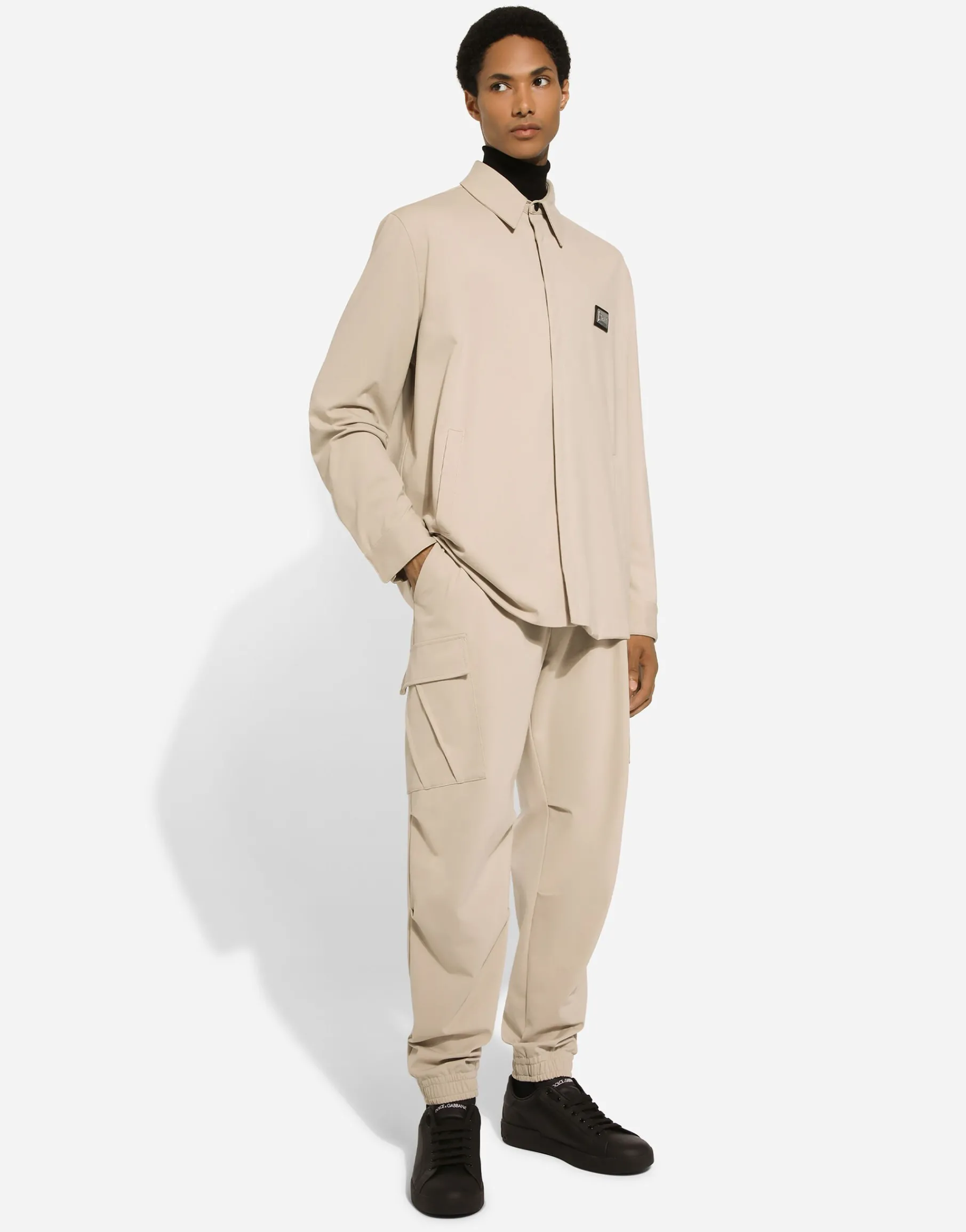 Technical fabric shirt with tag