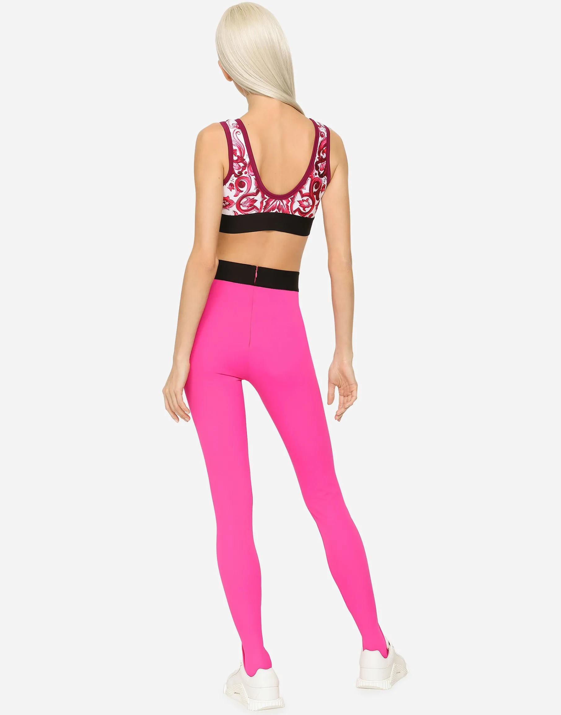 Technical jersey top with branded elastic band