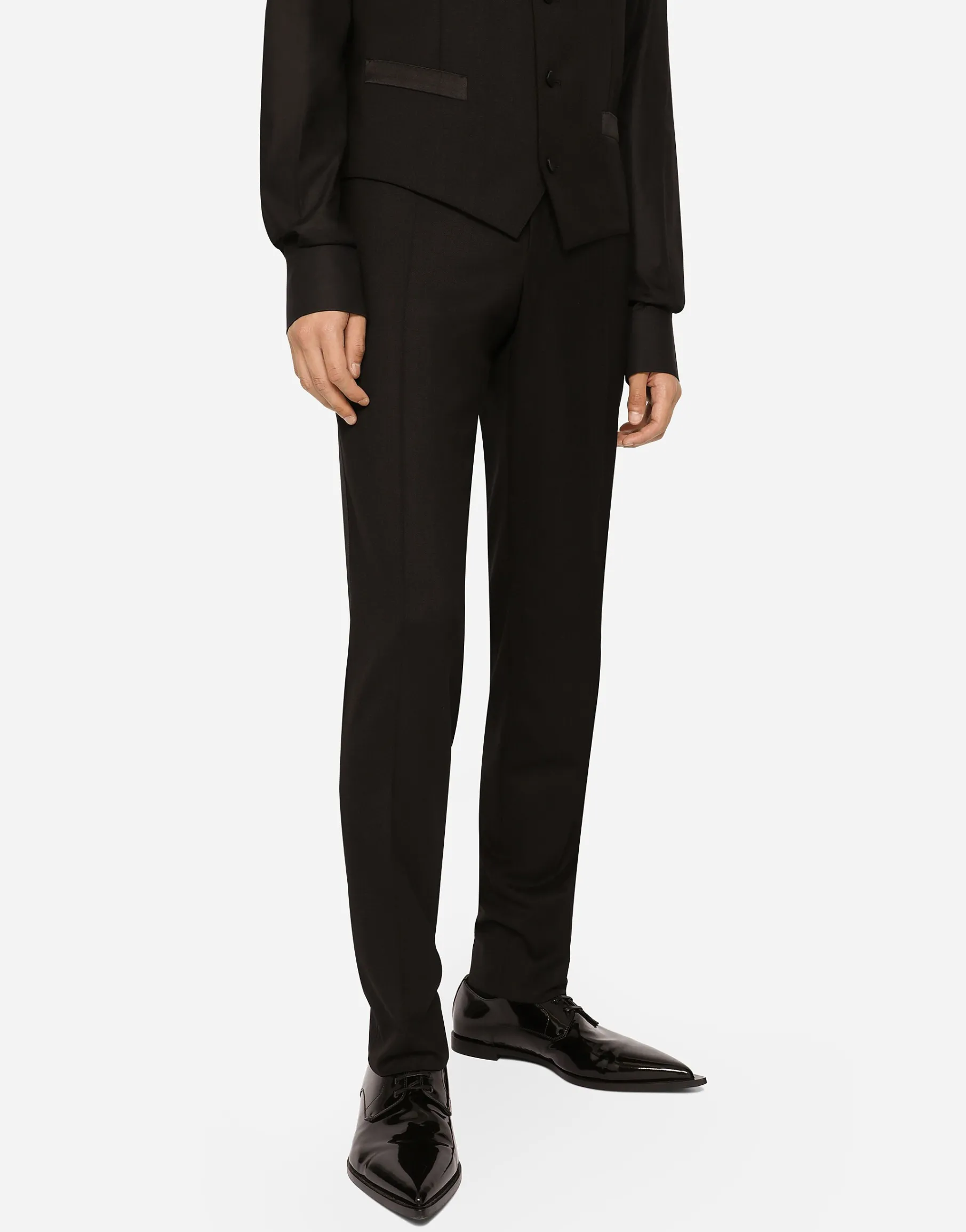 Three-piece Sicilia-fit suit in stretch wool