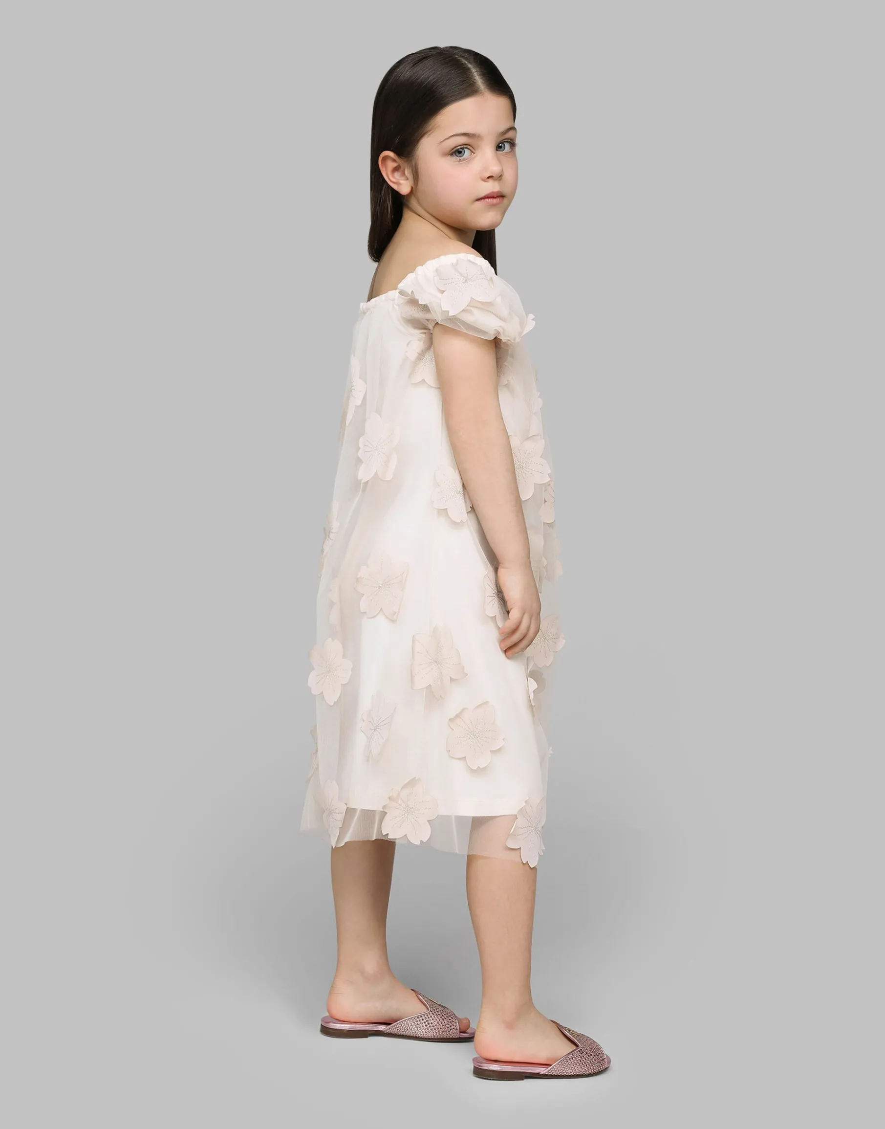 Tulle dress with 3D flowers