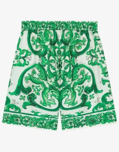 Twill shorts with green majolica print