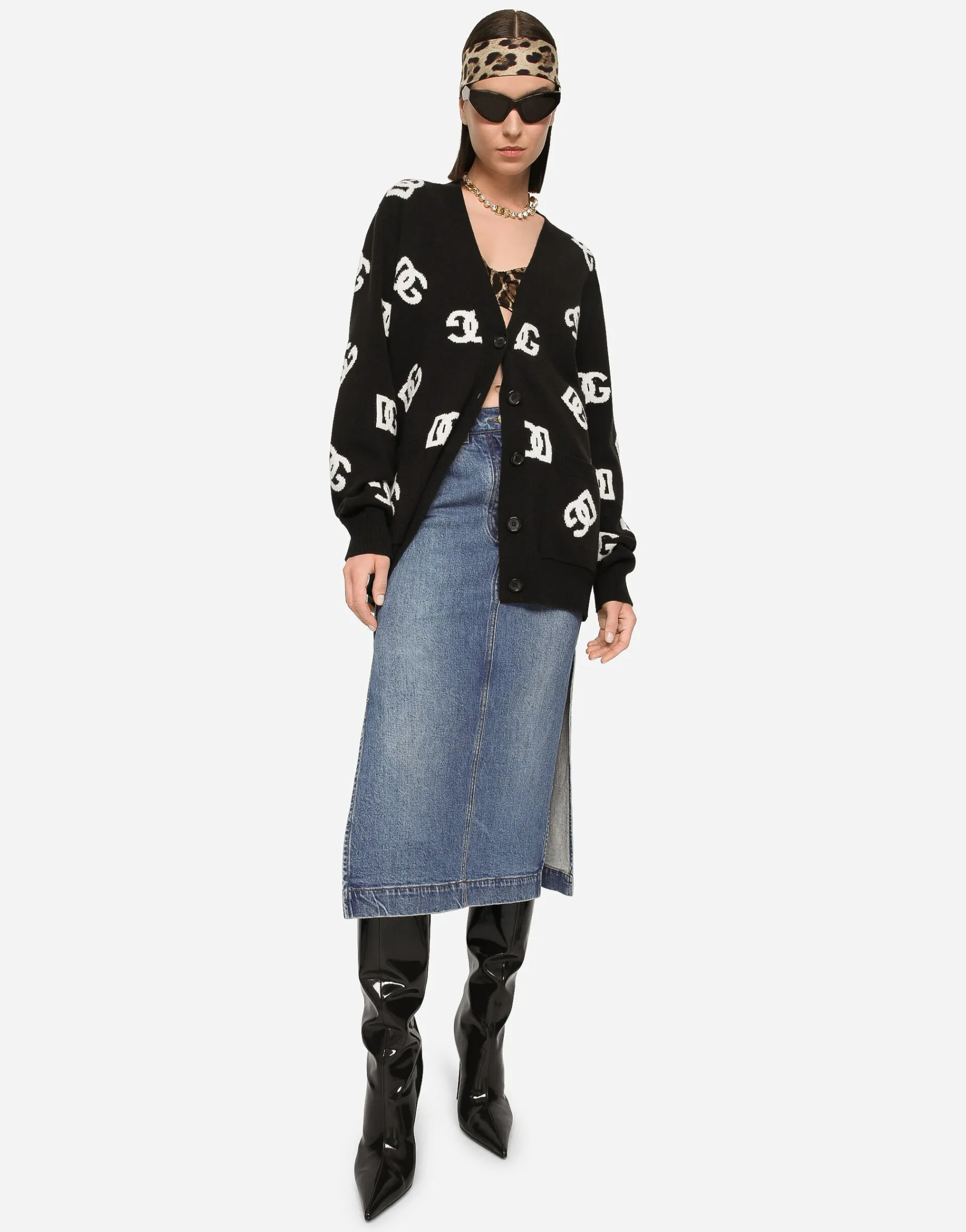 Wool cardigan with DG inlay