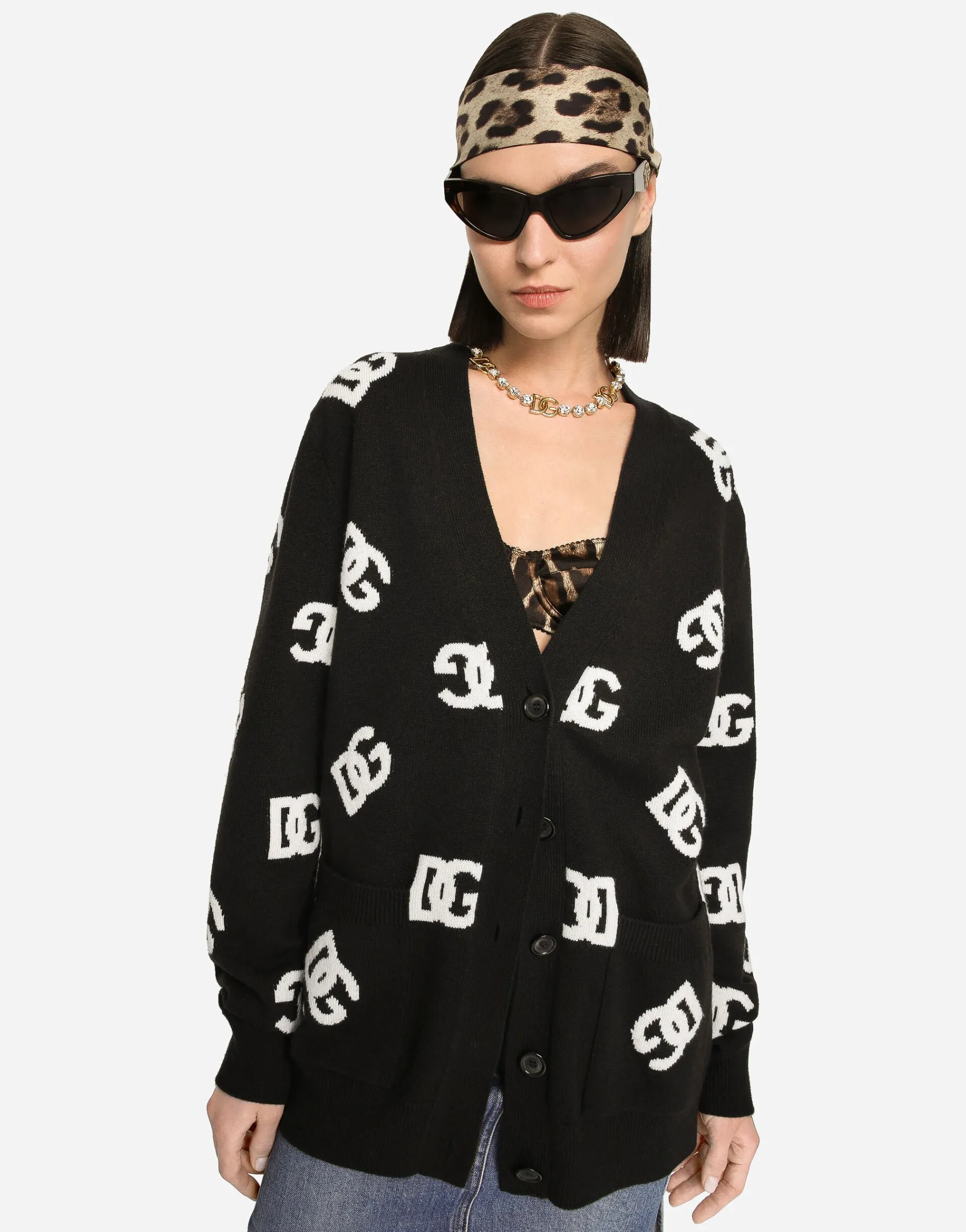 Wool cardigan with DG inlay