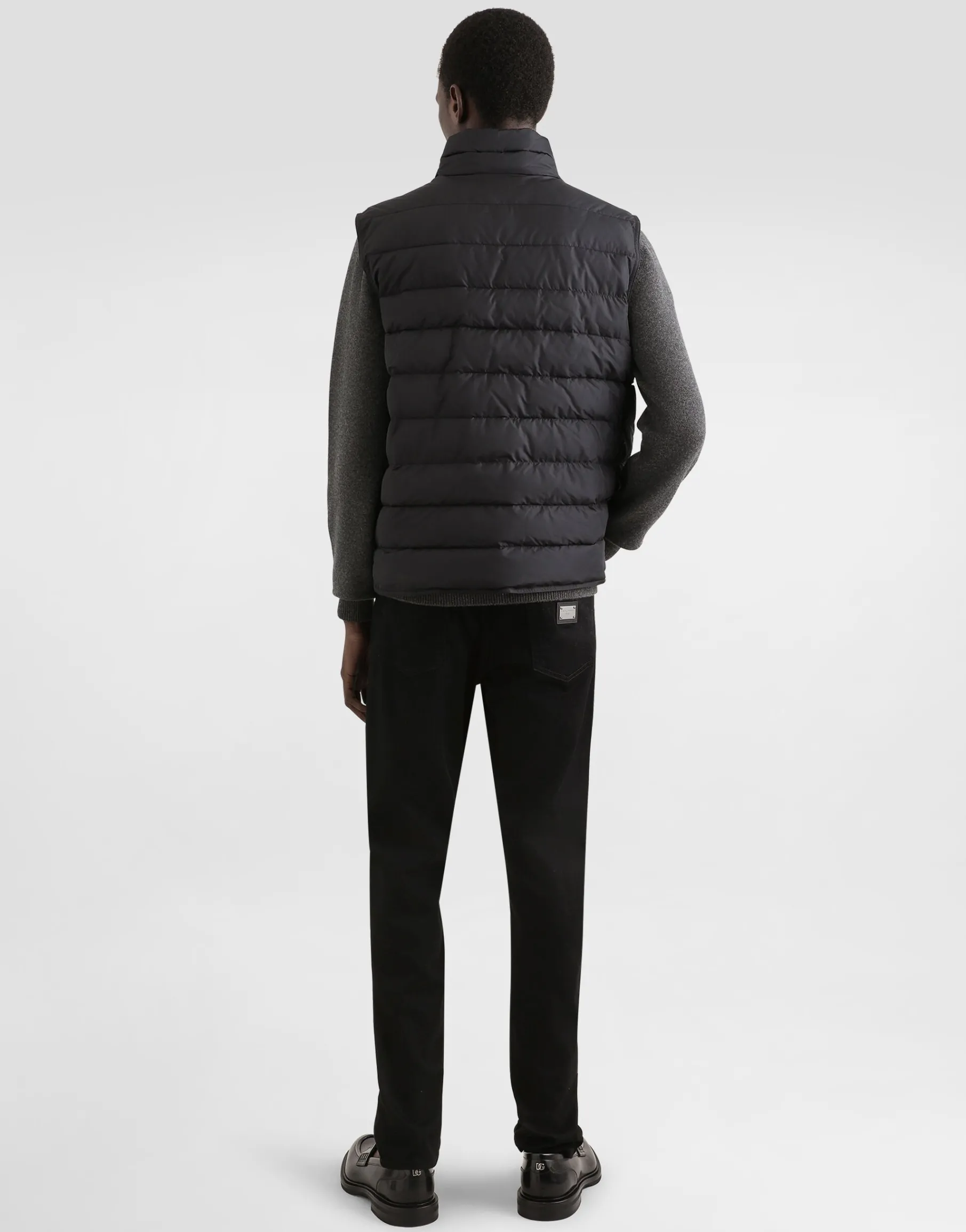 Wool round-neck sweater with branded tag