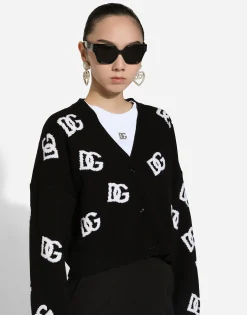 Wool V-neck sweater with DG logo inlay